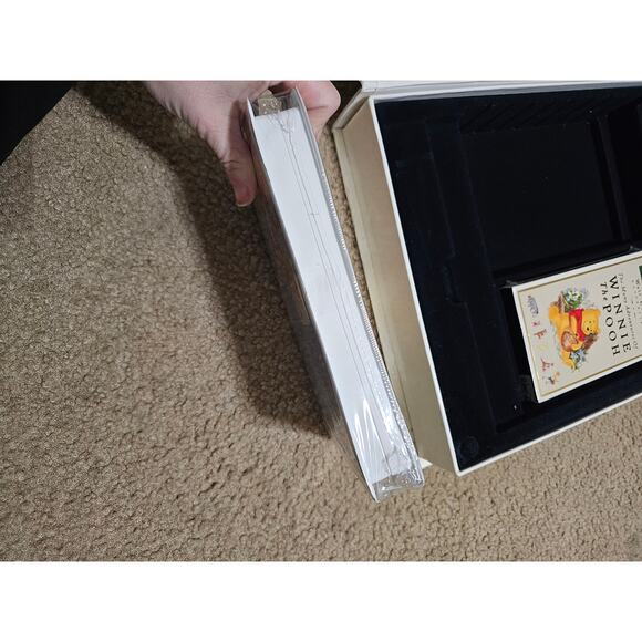 Walt Disney's The Many Adventures of Winnie the Pooh Exclusive Deluxe Video - Picture 13 of 15